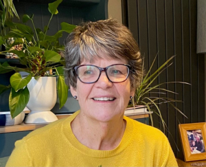 Lorna Farr